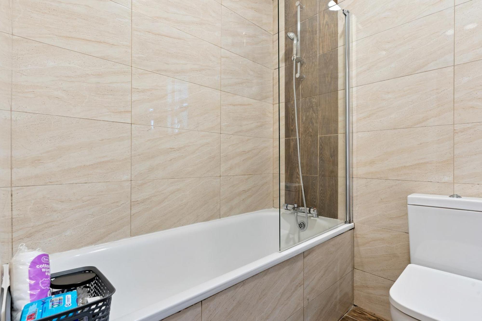 Stylish 2 Bed Apartment Near Central London Exterior photo