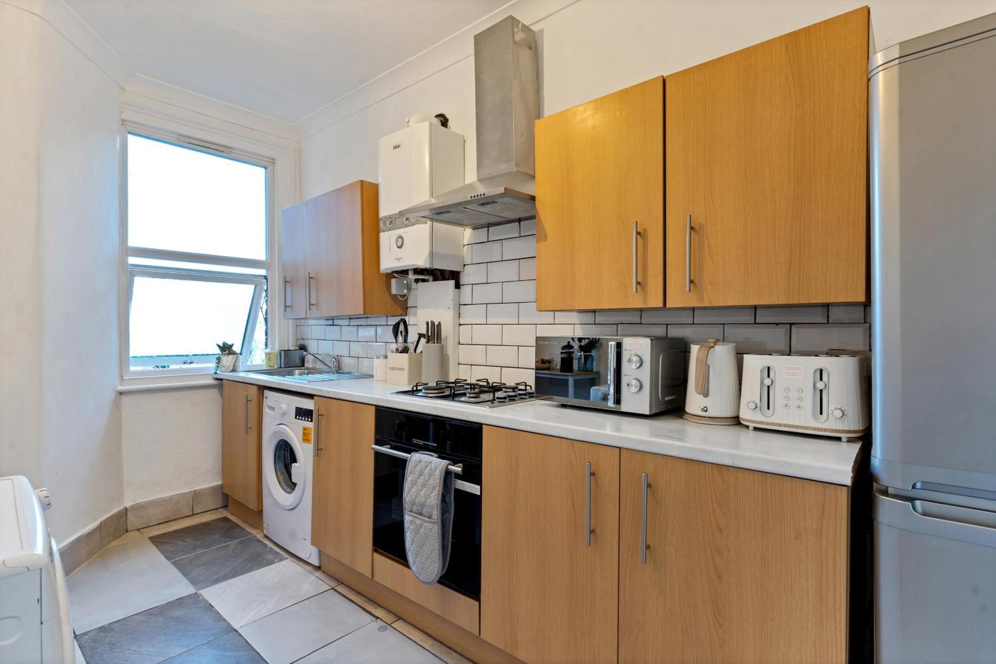 Stylish 2 Bed Apartment Near Central London Exterior photo
